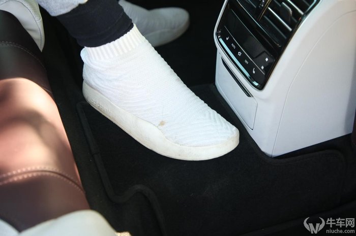 试驾新款大众迈腾380豪华版,大众迈腾380tsidsg旗舰型试驾