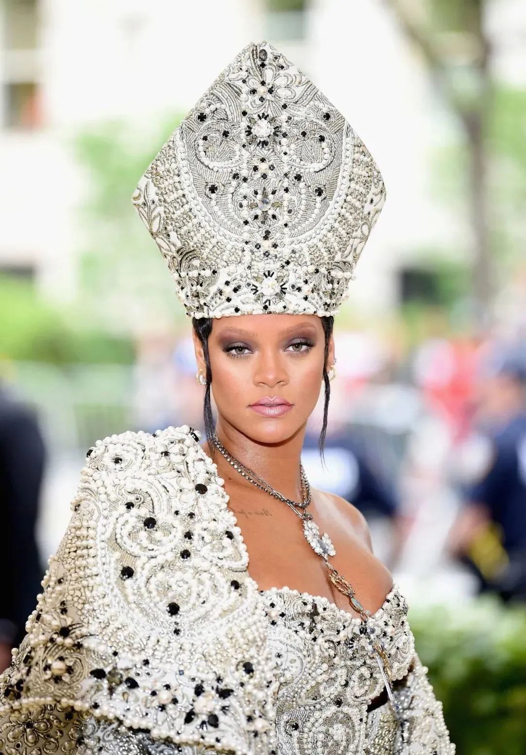 metgala最全红毯造型,2022metgala红毯中国明星