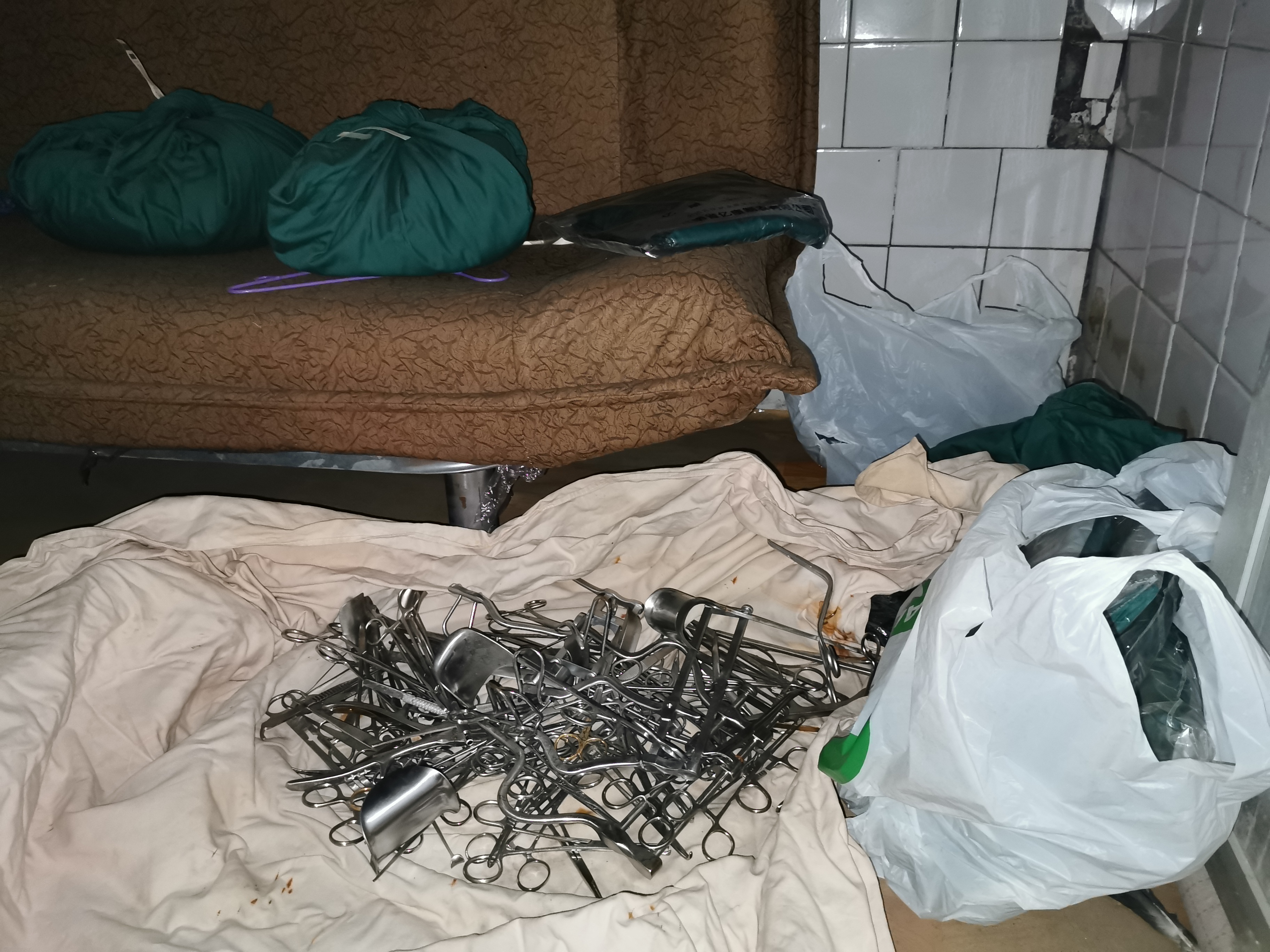 废弃厂房里的肾移植交易:买肾55万,卖肾只得4.5万