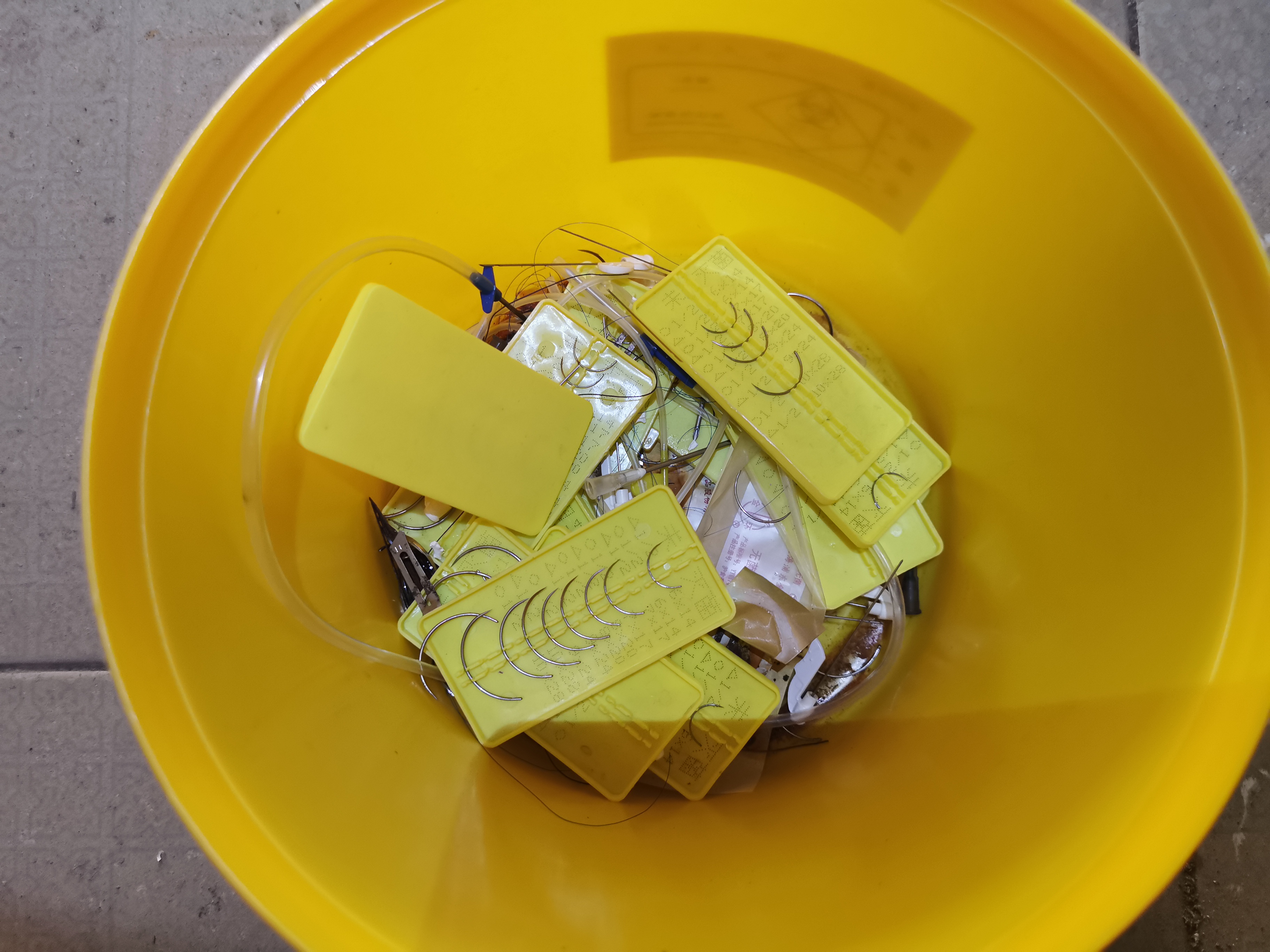 废弃厂房里的肾移植交易:买肾55万,卖肾只得4.5万