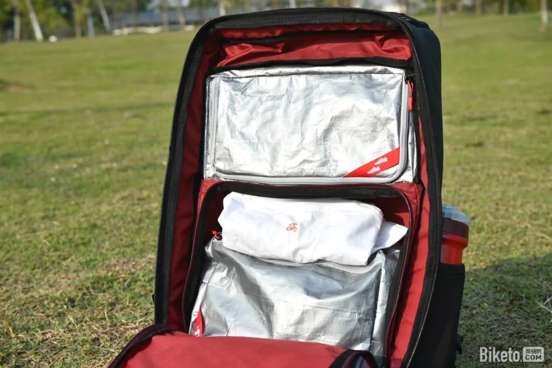 迪卡侬xc骑行背包,迪卡侬骑行背包推荐公路车