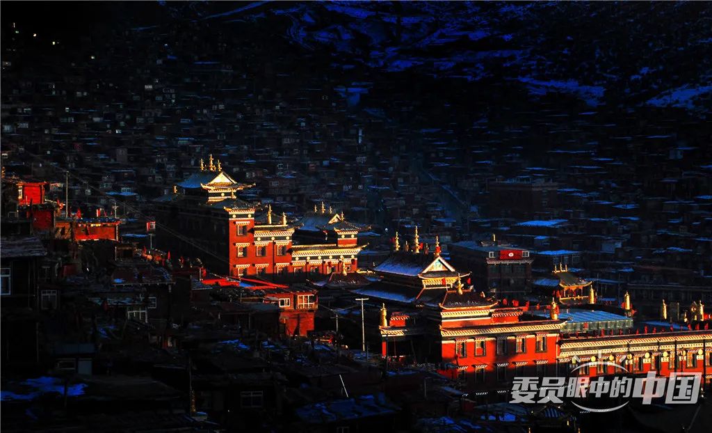 美丽中国奋斗幸福的图片,美丽中国展现新画卷