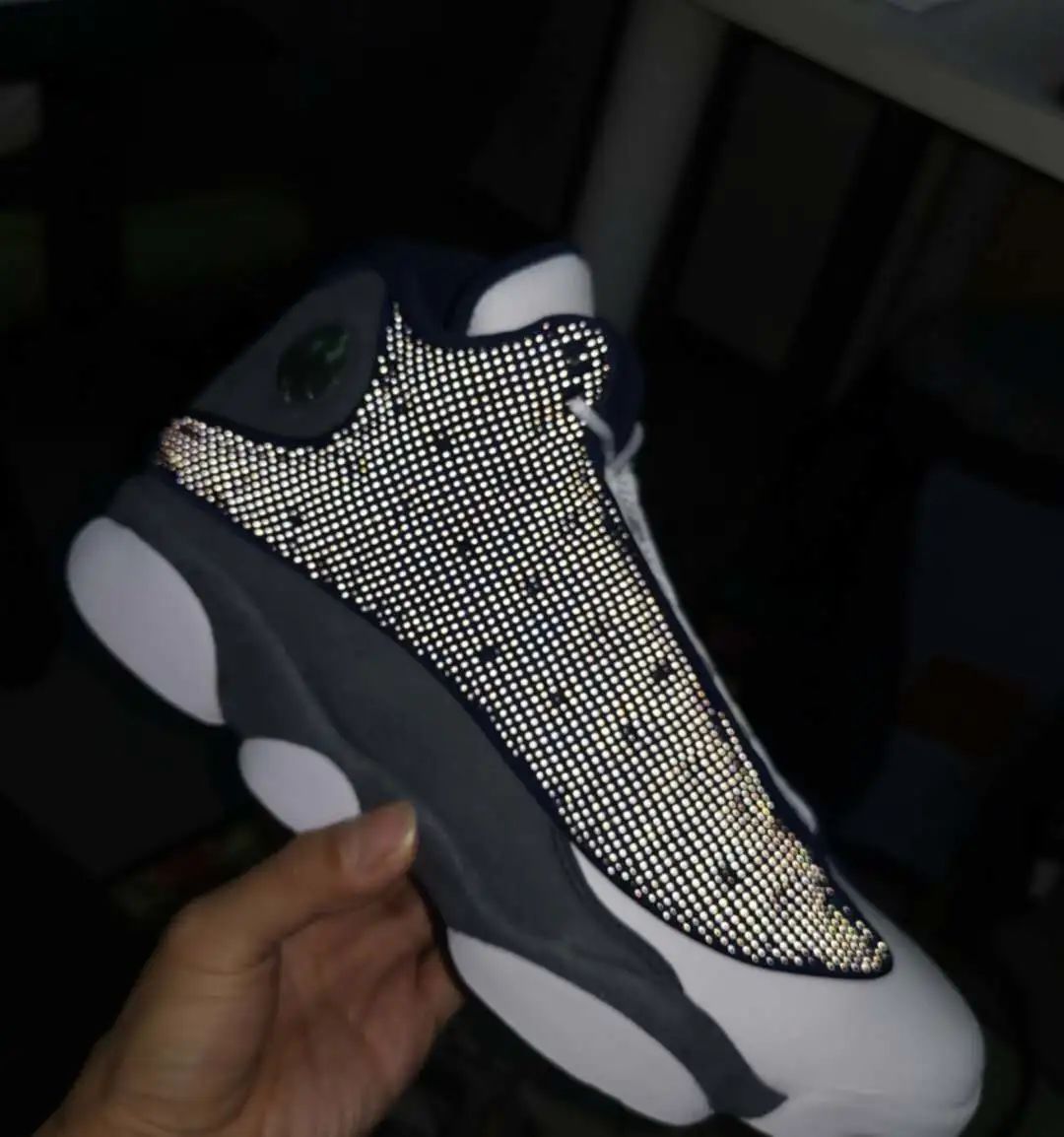 aj13gigi是元年配色吗,aj13gigi反光