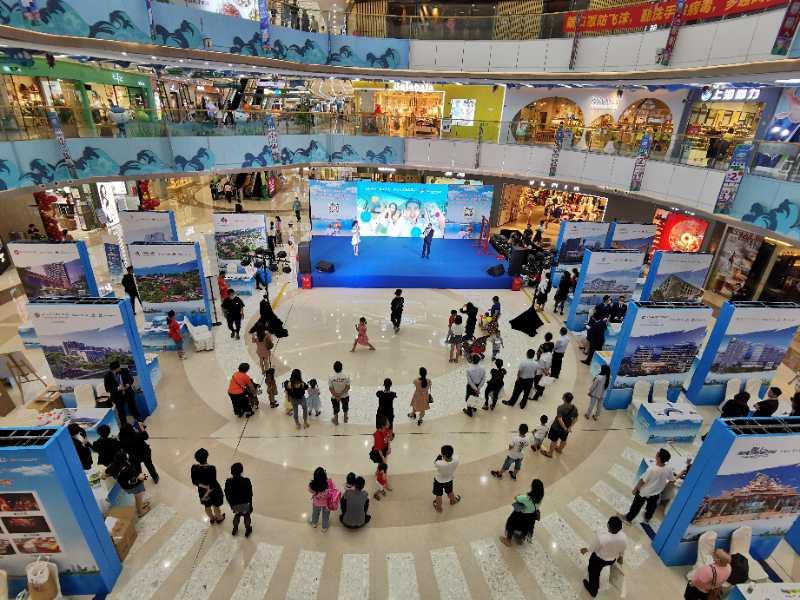 生鲜预告！A萌君为你运送了“一动车”的福利，低至1元住酒店~