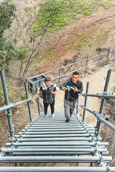 公司助农带货振兴乡村,感谢企业购买农产品助力乡村振兴