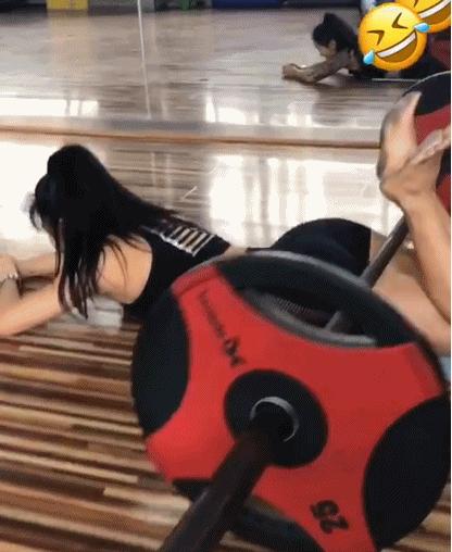 抖音臀腿挑战,抖音最火身材摆锤