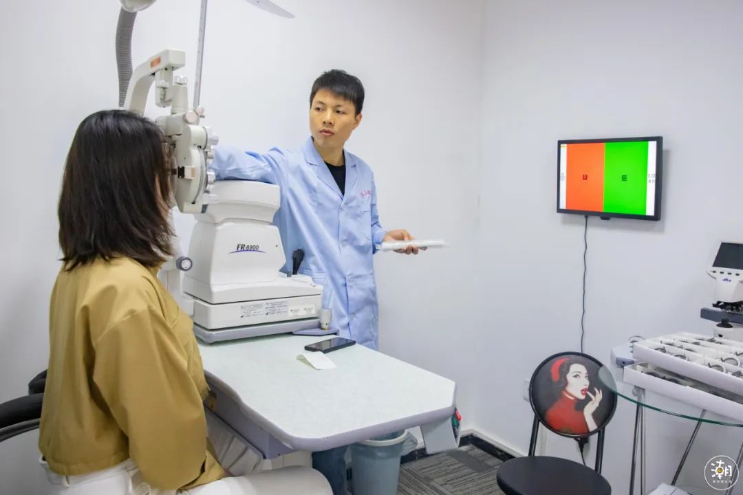 蔡司依视路镜片五折送镜框,蔡司依视路3.6折多少钱