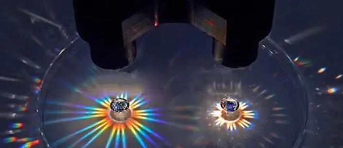 天然钻石和人造钻石的区别视频,人造钻石和天然钻石怎么鉴别