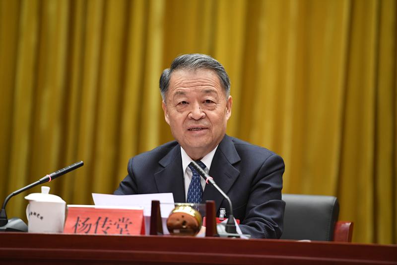 独家专访杨传堂，你关心的交通问题答案都在这里了→