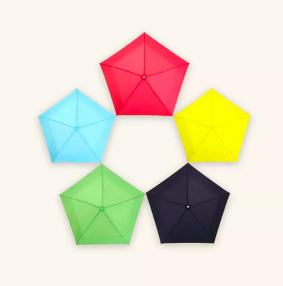 绍兴外贸企业库存2万多把“羽毛伞”,重量比两只口红还轻,在日本卖得很火,今起以三折的价格试水国内市场