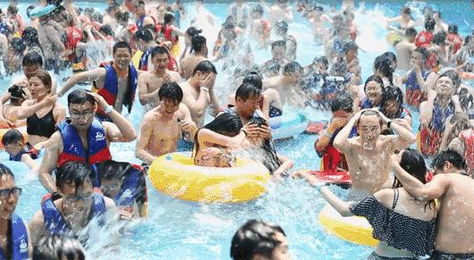 单县门票9.9元水上乐园南湖湾,菏泽最大水上乐园