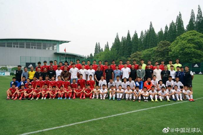 国足对徐根宝的感谢信,国足徐根宝亚洲杯