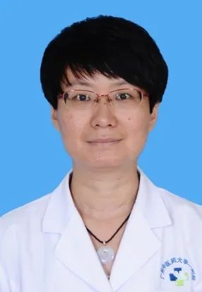 婴儿皮肤一碰就肿,为什么婴儿皮肤一碰就肿了