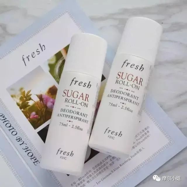 澶忓浼戦棽琛ｆ湇,澶忔棩8浠跺