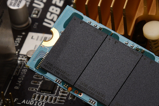 东芝tr200固态硬盘测评,东芝固态硬盘q和a系列哪个好