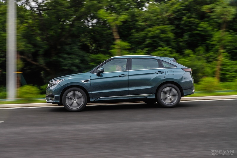 昂科威plus和urv哪个值得购买,本田ur-v和昂科威plus对比油耗