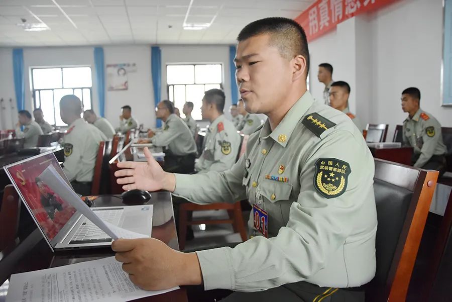 三尺讲台起“硝烟”，“四会”比武战犹酣