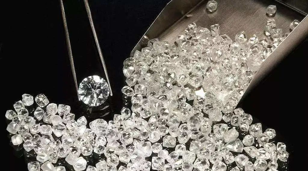 轻奢婚戒明星,明星同款戒指钻戒