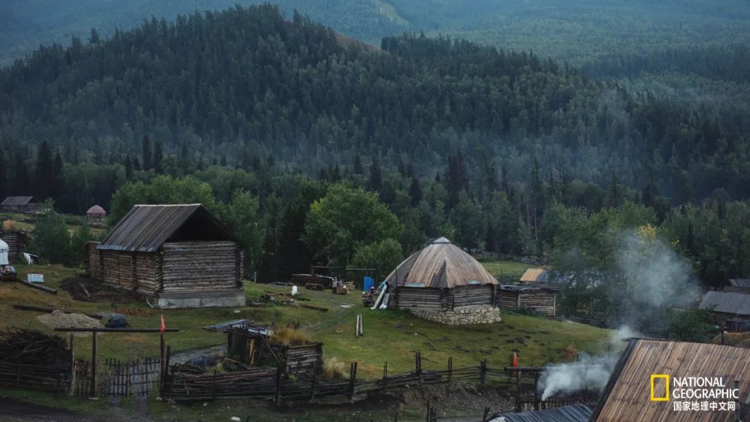 有一种异域风情的美,有一种前所未有的力量充斥着我