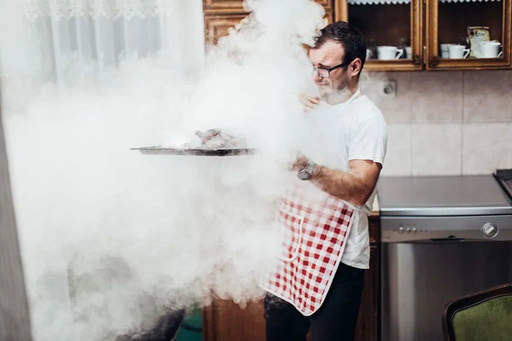厨师夏天怎么防中暑,夏天防中暑的美食