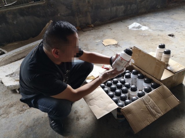 破获一起特大贩运毒品案,网络贩卖毒品案例