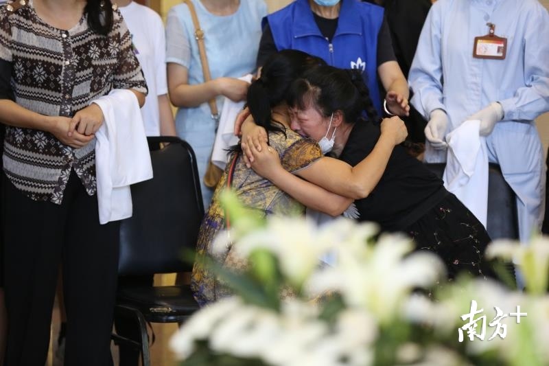 湖北退伍军人关腾飞的英雄事迹,退伍军人关腾飞事迹