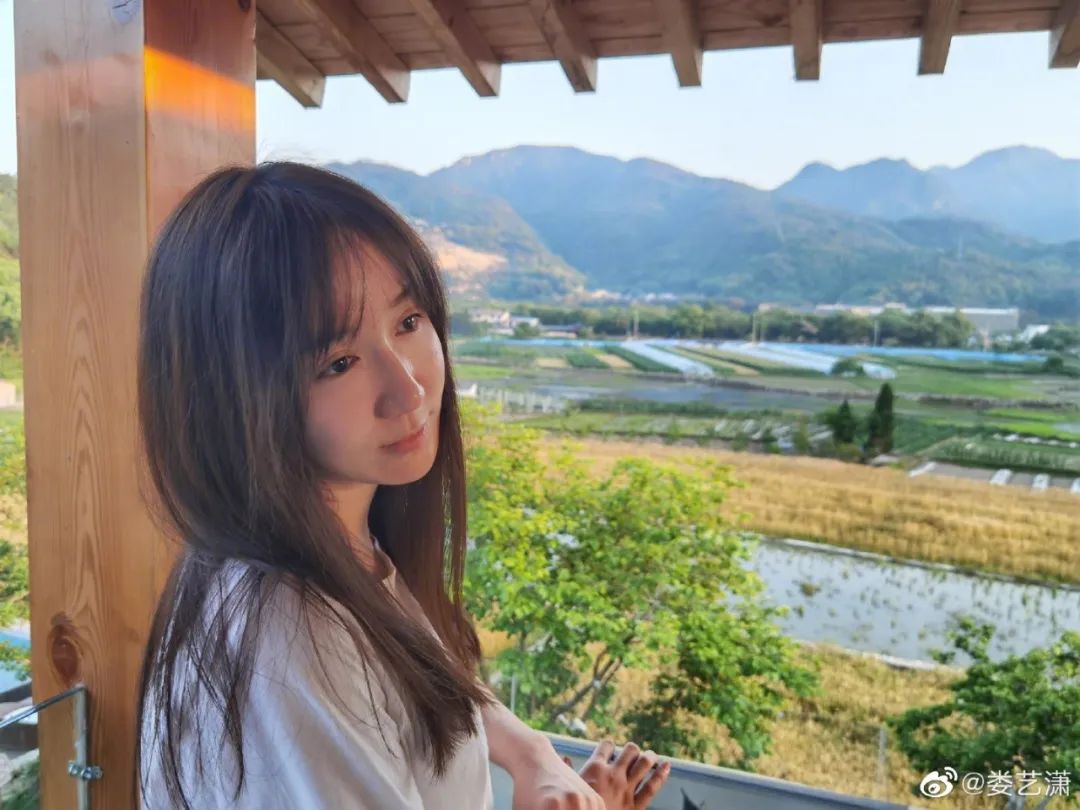 娄艺潇住的哪个酒店,娄艺潇旅游住民宿