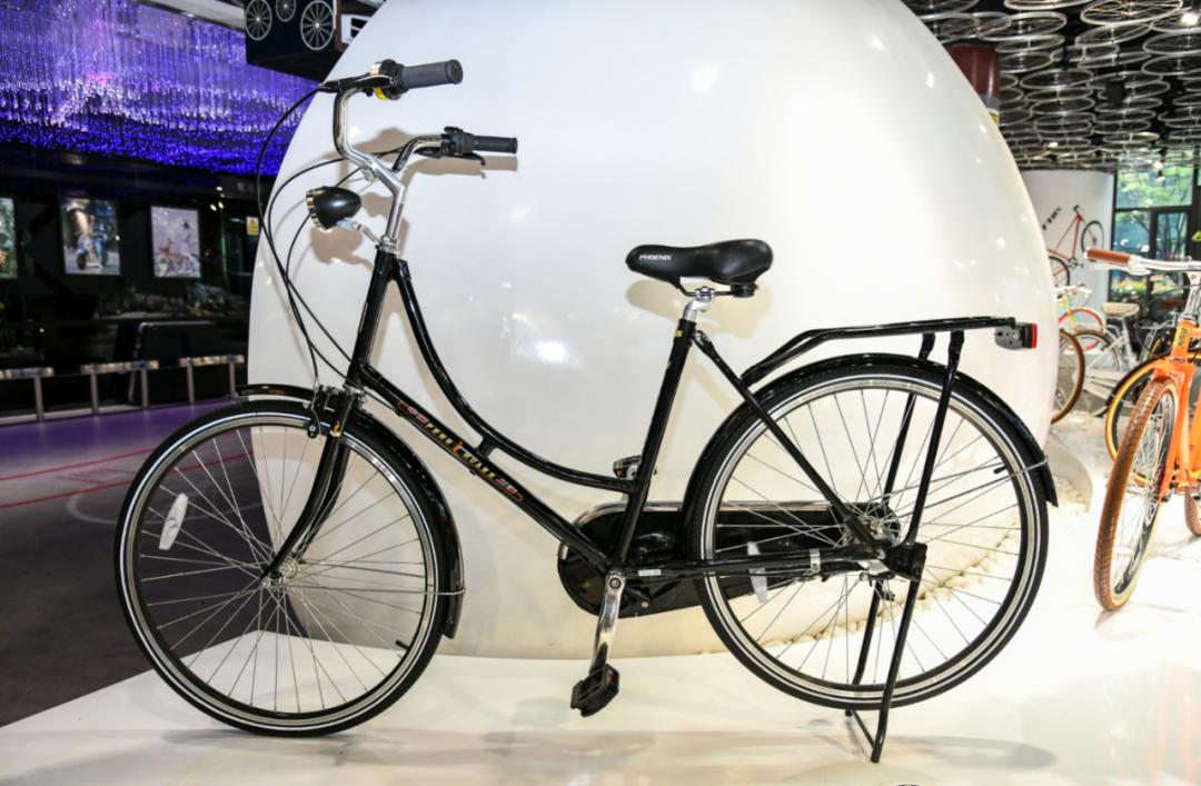 在曾经的年代凤凰牌自行车,凤凰牌自行车当年很好吗