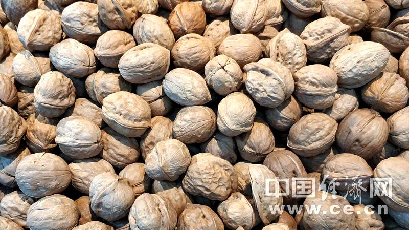 多吃一些天然的富含钙质的食物,钙的食物来源和常见补钙误区