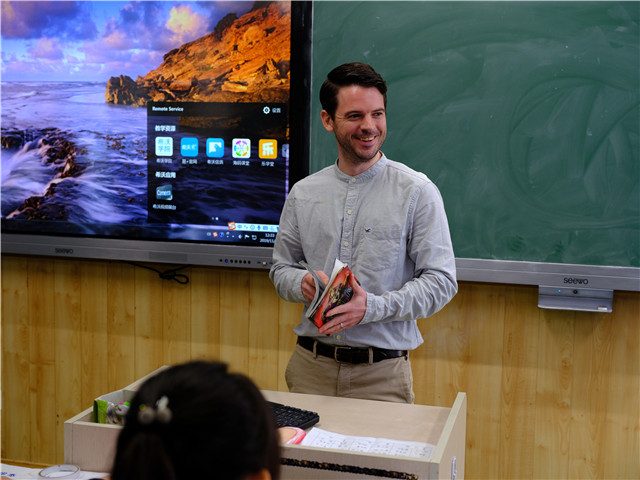 在十三中，“炼成”学霸握手世界名校