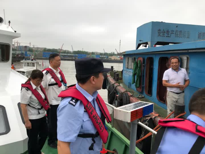 南通流浪狗抓捕集中点,派出所开展流浪犬宣传及整治行动