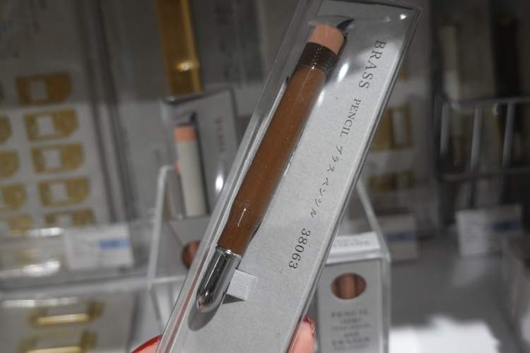 “杂货控的天堂”LoFt今天开业，排队排到弄堂去……神奇