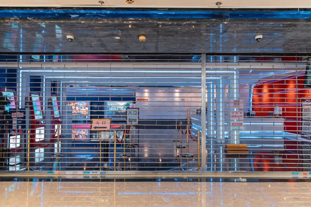 久违的电影院,久违的电影院一场电影两张票