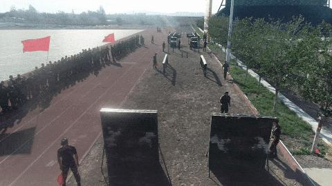 嘿，战友！这纪录你敢来破吗？