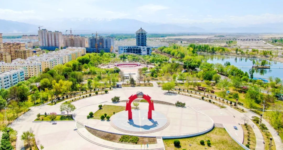 博州精河县夜景,精河县拍艺术照