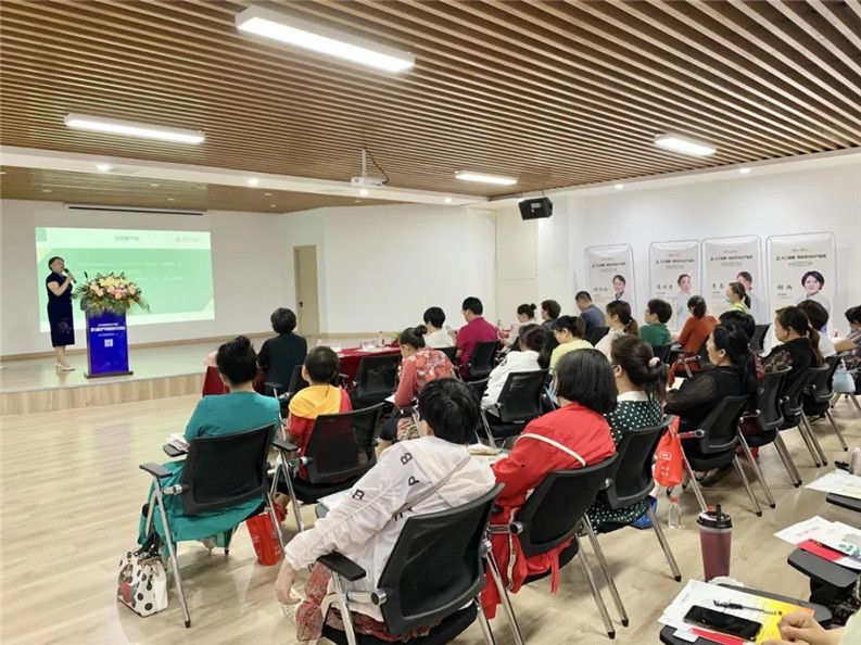 南阳市第七届妇产科微创技术交流会隆重举行