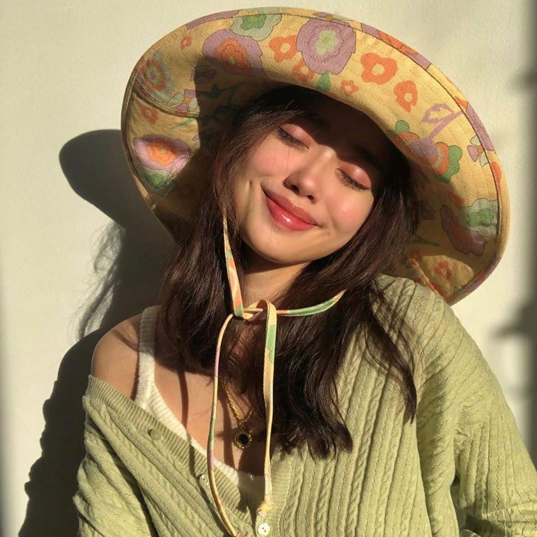 王一博虞书欣芒果台,王一博穿几款防晒衣