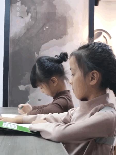 有什么方法可以改善含胸驼背,含胸驼背改善的方法