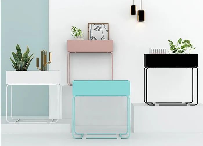 阳台空间太小稍微装一下就很实用,阳台浪费空间