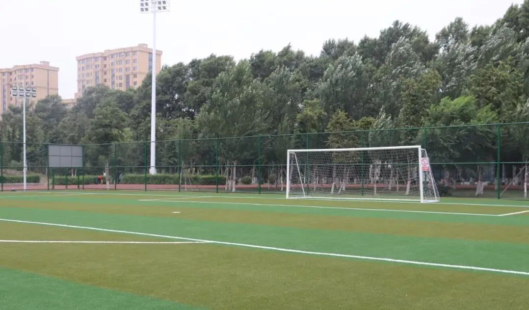 四平市室外免费足球场,四平开放体育场