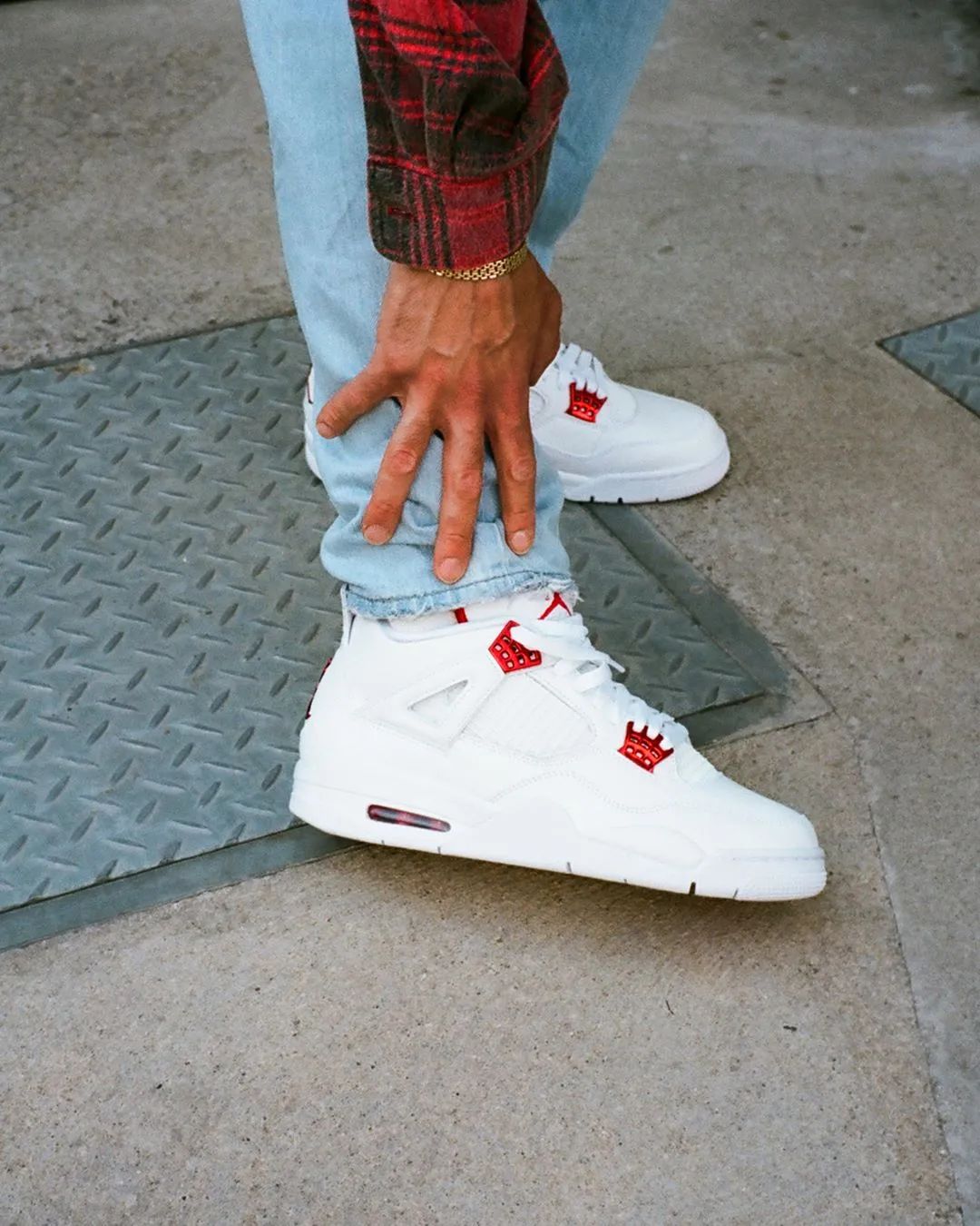 潮鞋速递|“盗版鞋”把章盖到正版上,就问你服不服?