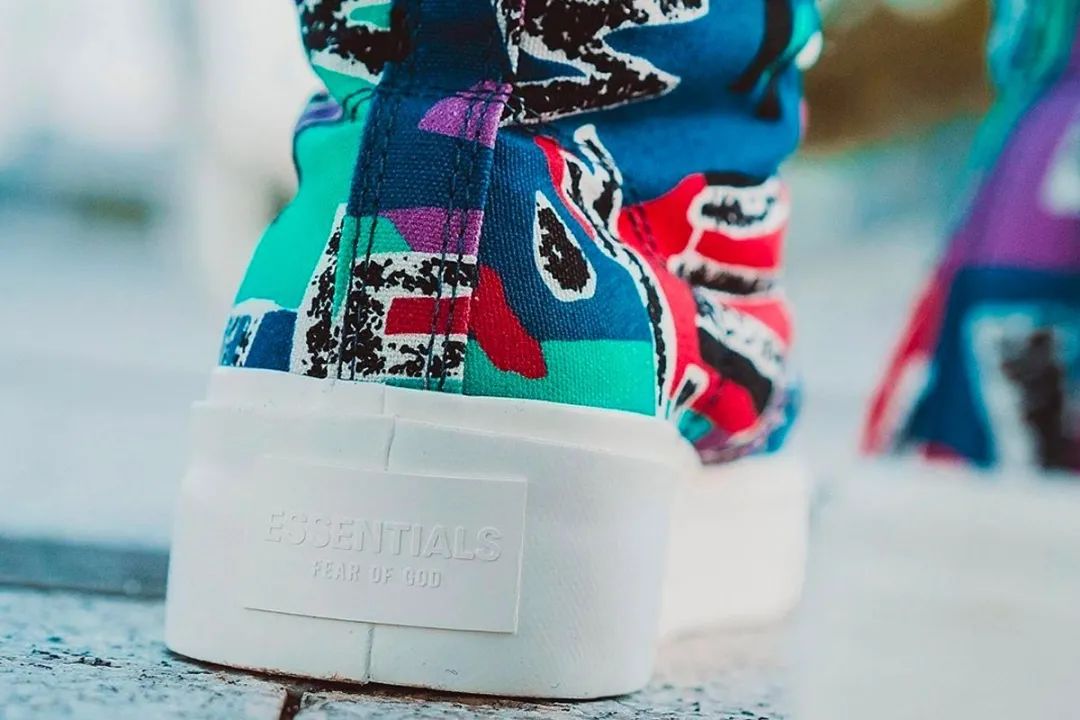 潮鞋速递|“盗版鞋”把章盖到正版上,就问你服不服?