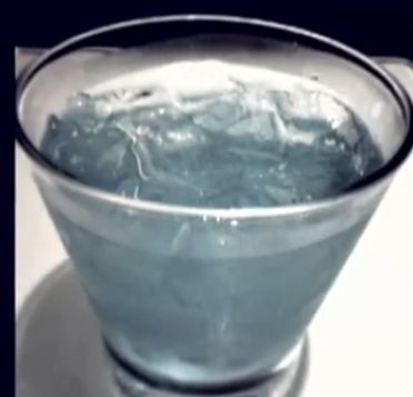 闺蜜安利秘制中药膏,闺蜜安利的药是真的吗