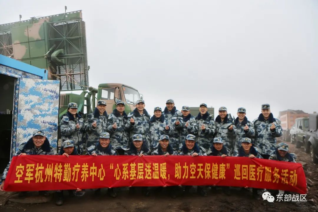 关注｜给力！空军医疗专家把流动诊室开到了雪域边关