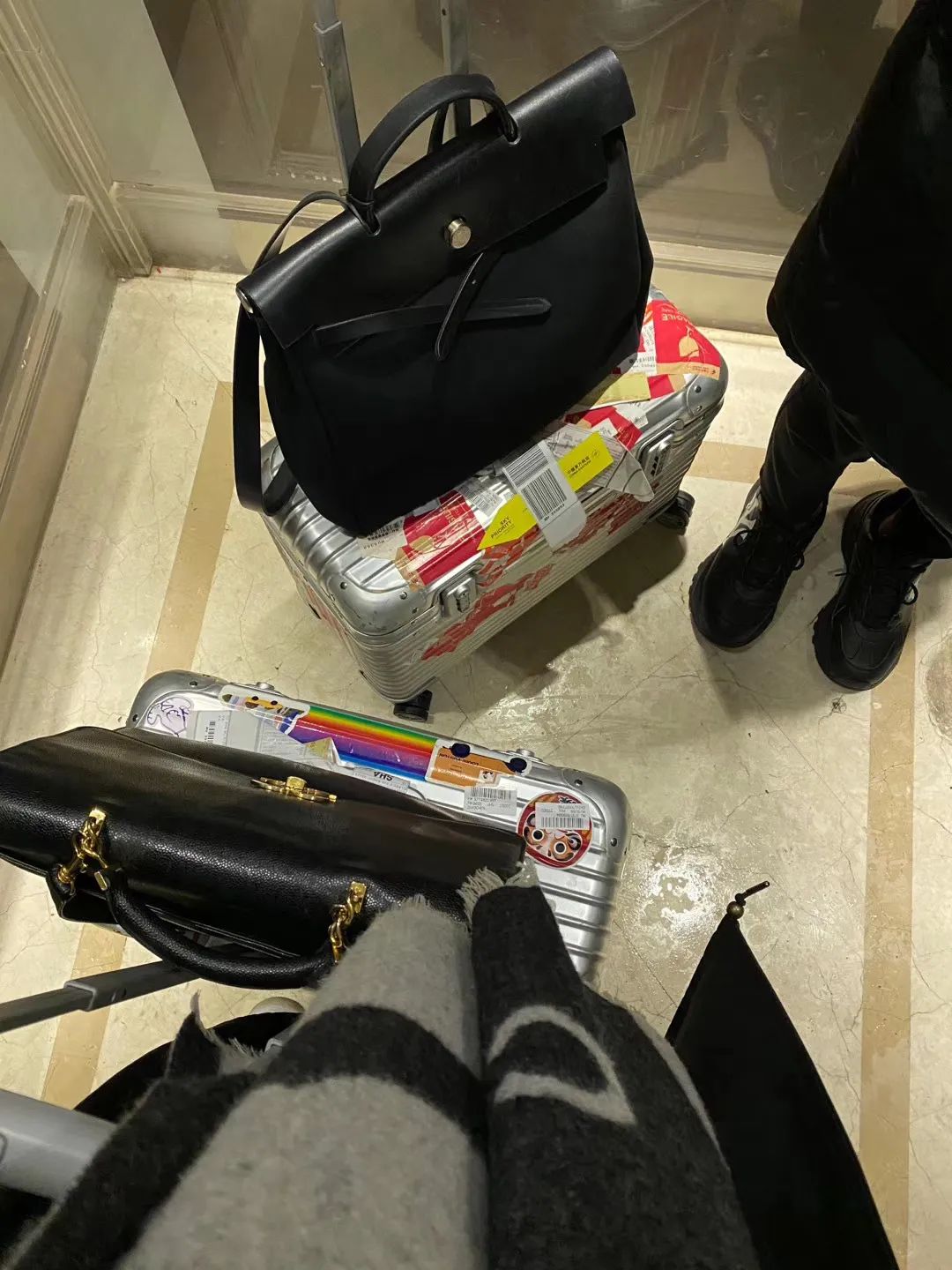 都说男人就是要大包，布耀廉到底谁大包