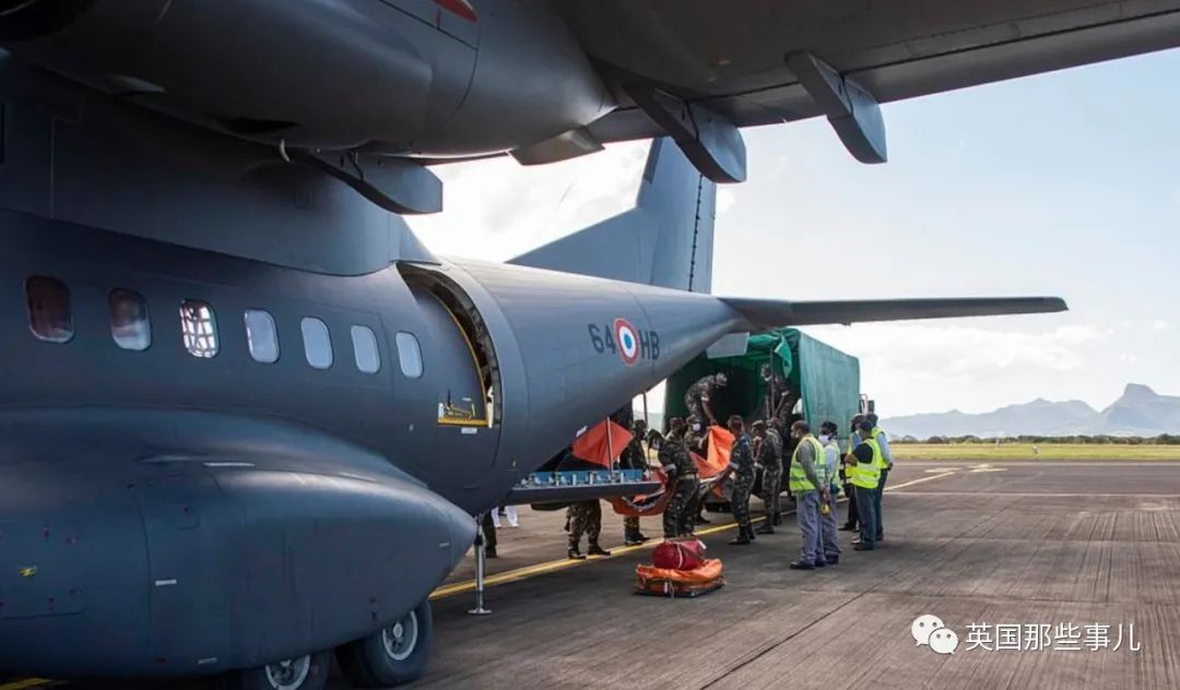 断了!这场几乎毁掉毛里求斯天堂海岸的船难,居然是有人想靠岸连WiFi?