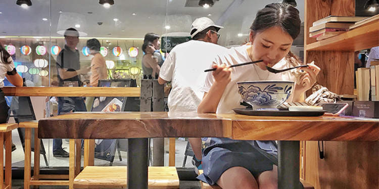 小吃店如何不花一分钱开店,小吃店怎么不刷碗