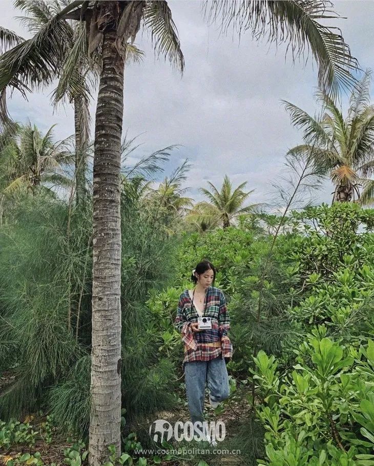 郑秀妍衬衫搭配,郑秀妍2022春夏穿搭