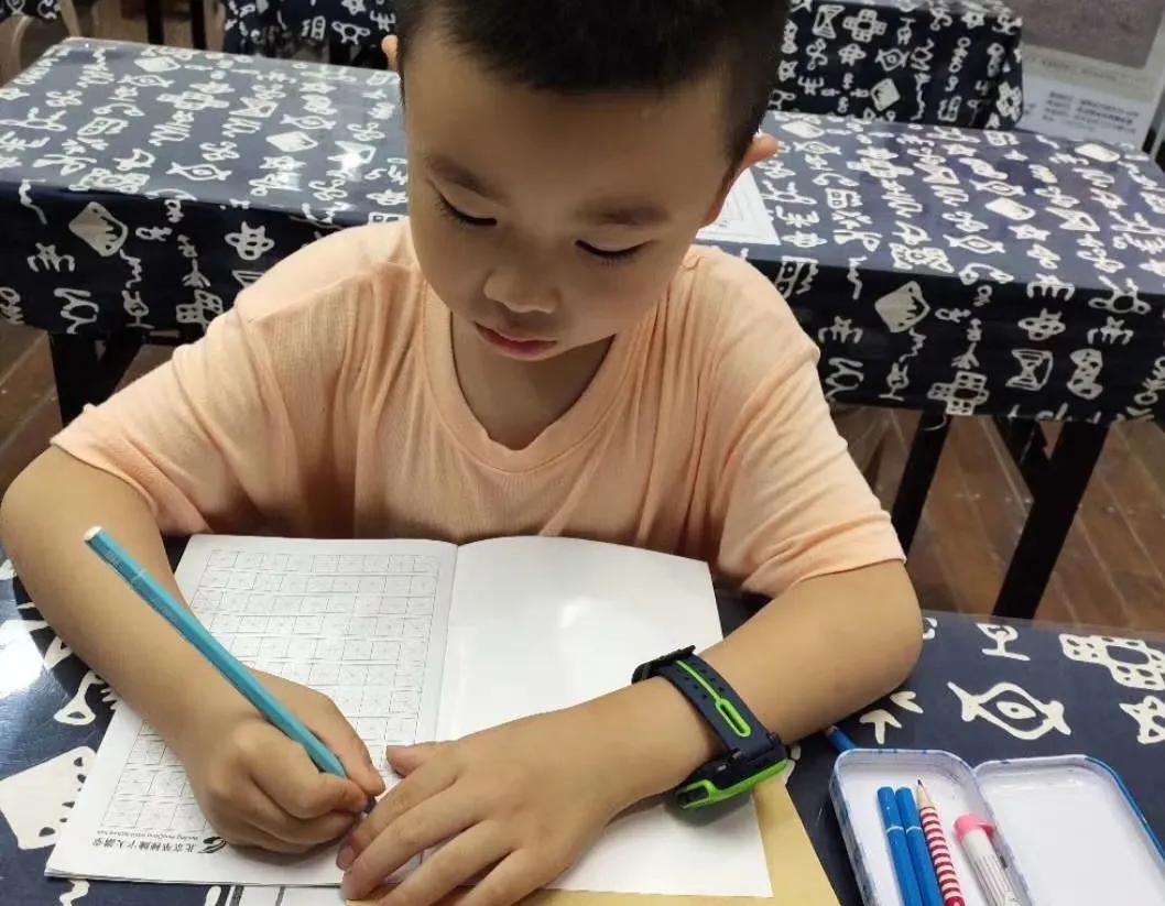 鍒涙枃杩涙牎鍥鏂囨槑涔嬭姳棣ㄩ婊″洯,鍒涙枃鏈変綘