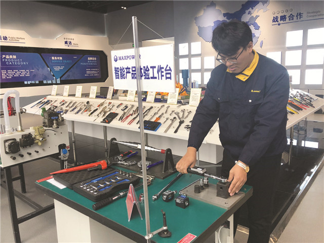 从十三人到九千万创业史,从13人到9000万史上最牛创业团队